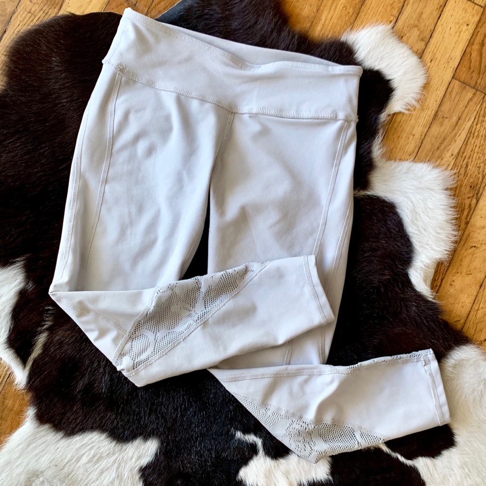 Fabletics Lace Cropped Leggings